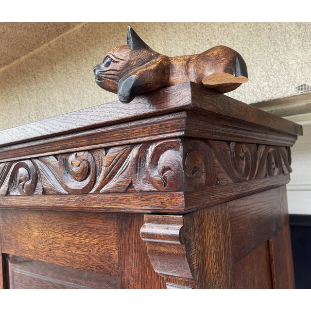 Antique Neo-Renaissance Oak Display Cabinet, 1910 For Sale - Image 17 of 18