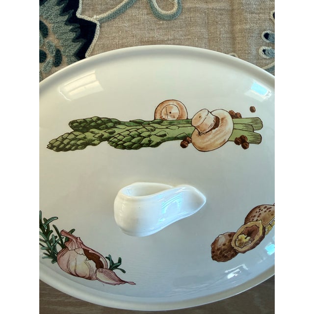 Vintage Wedgwood Covered Casserole Dish For Sale - Image 12 of 12