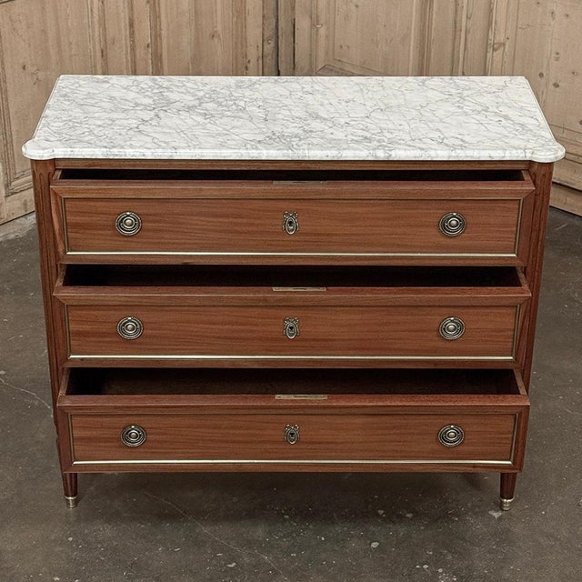 Antique French Louis XVI Mahogany Commode With Carrara Marble Top For Sale - Image 14 of 17