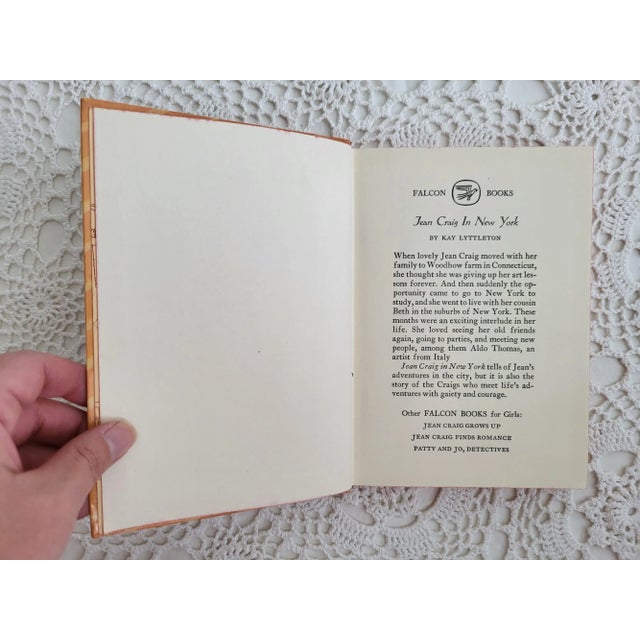 American Jean Craig in New York by Kay Lyttleton, 1948 For Sale - Image 3 of 8