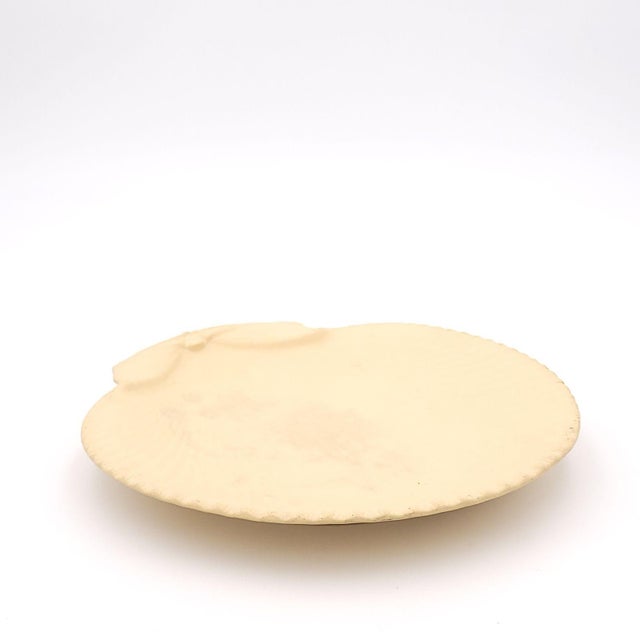 Wedgwood Caneware Scallop-Shaped Plate, Unglazed, Circa 1880 For Sale In San Francisco - Image 6 of 7