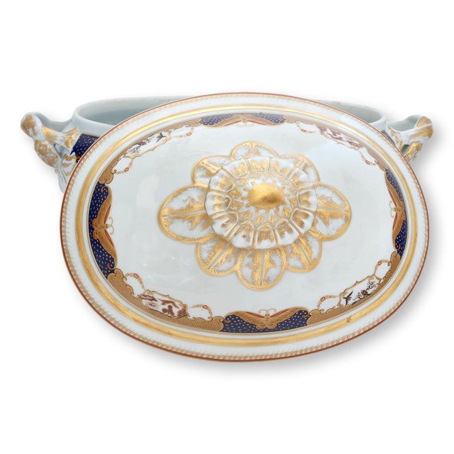 Late 20th Century Mottahedeh "Golden Butterfly" Tureen, Nelson Rockefeller Collection For Sale In Los Angeles - Image 6 of 8
