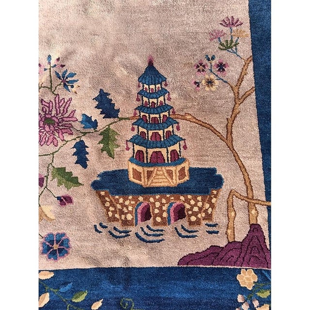 Art Deco 1920s Taupe Field Modernist Floral Antique Chinese Art Deco Room Size Wool Rug For Sale - Image 3 of 10