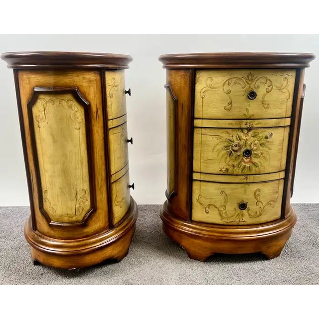 1950s Louis XV Style French Provincial Hand Painted Oval Shaped Nightstand, a Pair For Sale - Image 5 of 18