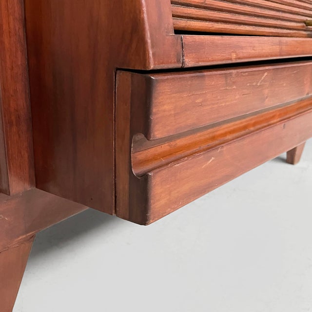 Brown Mid-Century Modern Italian Sideboard in Wood, 1960s For Sale - Image 8 of 15