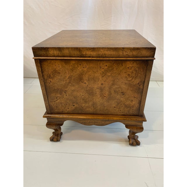 Weiman 1940s Vintage Weiman Burlwood Side Table For Sale - Image 4 of 13