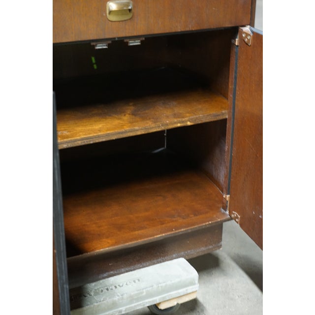 1960s Lovely Curved Mid-Century Buffet Attributed to Dunbar and Edward Wormley For Sale - Image 14 of 16