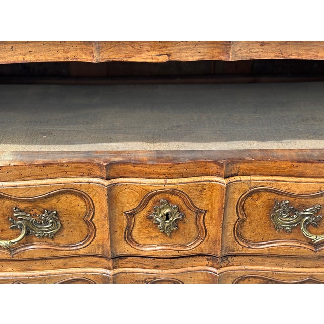 18th Century Louis XI Walnut Commode, 1760 For Sale - Image 11 of 14