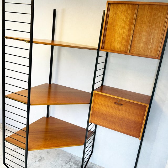 1960s Ladderax Modular Corner Unit by Robert Heal for Staples, 1960s For Sale - Image 5 of 11