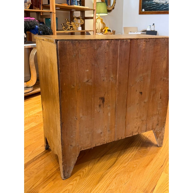 Wood Early 19th Century English Painted Chest of Drawers For Sale - Image 7 of 7