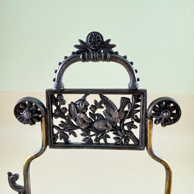 Victorian Victorian Era Meriden Silver Plate & Pressed Glass Pickle Castor & Tongs For Sale - Image 3 of 18