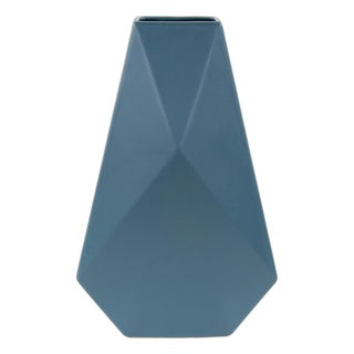 Brassa vessel- Tall For Sale