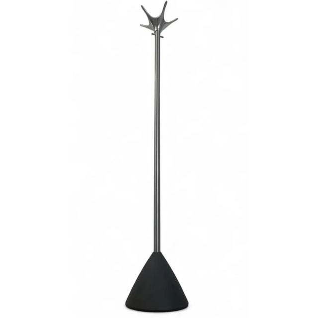 Designed by renowned Dutch designer Robert Bronwasser for Cascando in 2010, this aluminium coat rack exemplifies a...