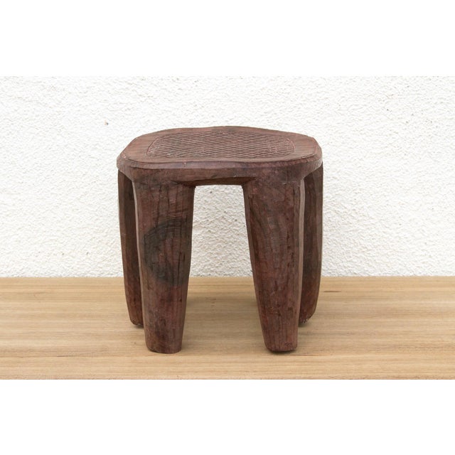 1960s Vintage Carved Wood Gathering Nupe Stool For Sale - Image 5 of 10