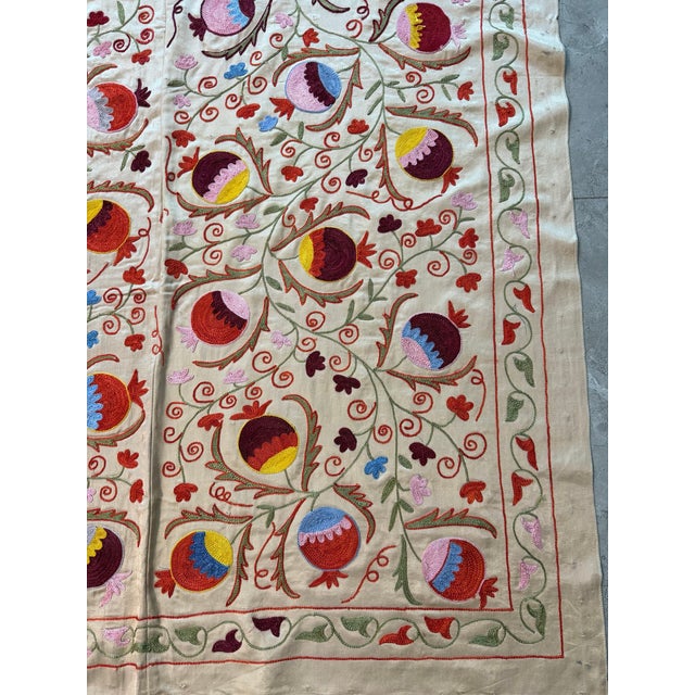 Mid-Century Modern Square Ivory Silk Suzani Tapestry With Pomegranates For Sale - Image 3 of 9