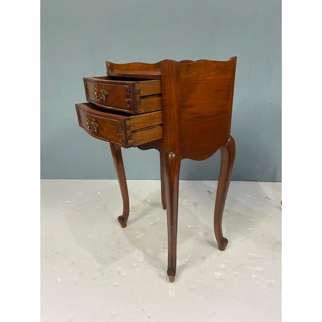 French Walnut Nightstands, 1920s, Set of 2 For Sale - Image 6 of 17