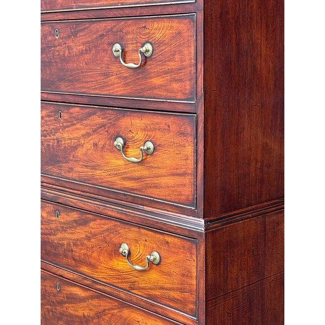 18th Century George III Mahogany Chest on Chest, 1780 For Sale - Image 11 of 12