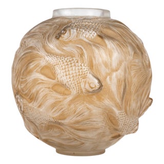 Formose Vase by René Lalique, 1924 For Sale