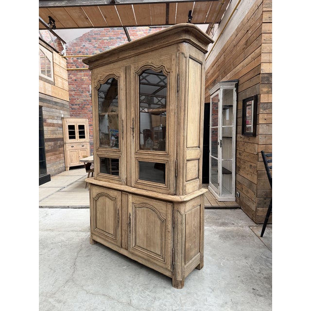 18th Century Two-Part Display Sideboard For Sale - Image 3 of 12
