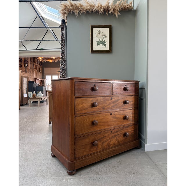 Large English Victorian Mahogany Chest of Drawers For Sale - Image 6 of 18