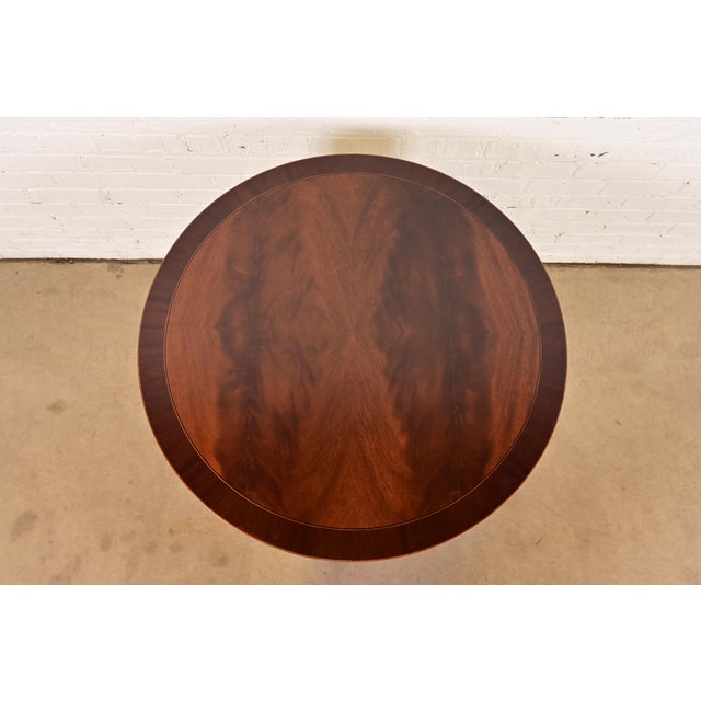 Baker Furniture Georgian Flame Mahogany Pedestal Drum Side Table or Tea Table, Newly Refinished For Sale - Image 13 of 14