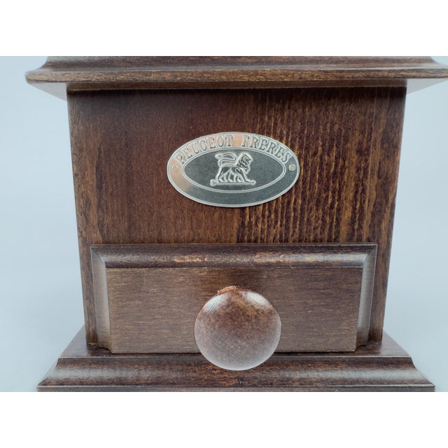 French Vintage Peugeot Frères Wooden Manual Coffee Grinder For Sale - Image 3 of 12