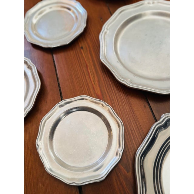 Vintage Pewter Plates- Plate Wall Set of 9 For Sale - Image 4 of 6