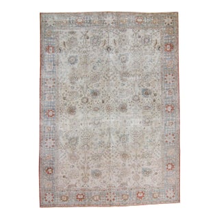 House of Séance - 1920s Vintage Large Caucasian Floral Neutral Wool Pile Hand-Knotted Rug - 9′1″ × 12′8″ For Sale