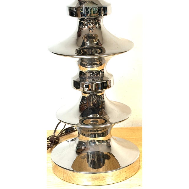 Late 20th Century Tony Duquette Style Mercury Glazed Porcelain Totem Lamp, Hollywood Regency For Sale - Image 11 of 15