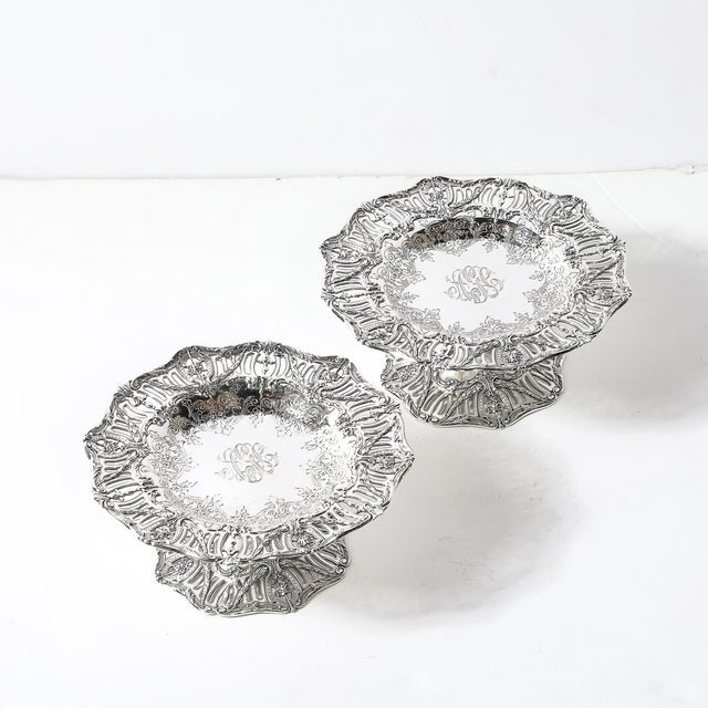 1900s Pair of Aesthetic Movement Sterling Silver Tazas Signed Hardy & Hayes Co. For Sale - Image 17 of 18