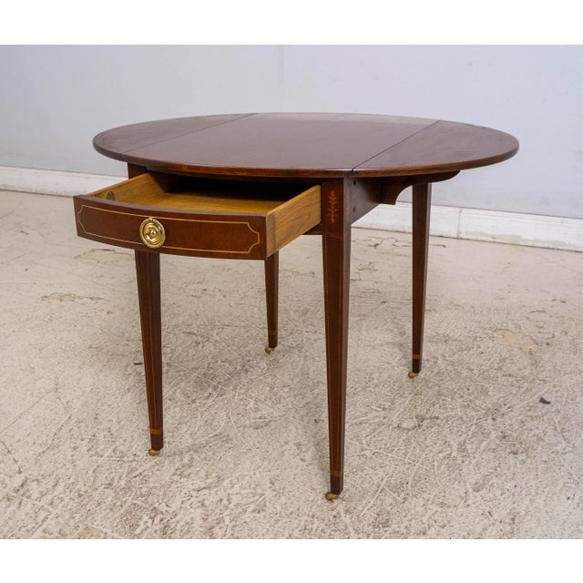 Pair of Baker Historic Charleston Mahogany Pembroke Tables For Sale In Philadelphia - Image 6 of 18