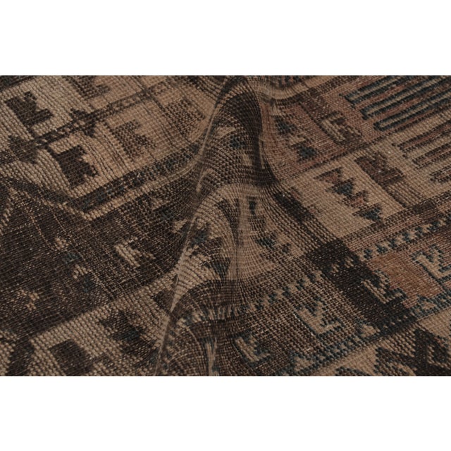Vintage Turkish Rug With Geometric Patterning in Earthy Tones - Rug & Kilim For Sale - Image 9 of 10