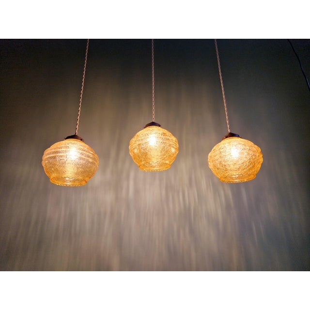 Art Deco Pendant Lights in Amber Cracked Glass, 1920s, Set of 3 For Sale - Image 3 of 13