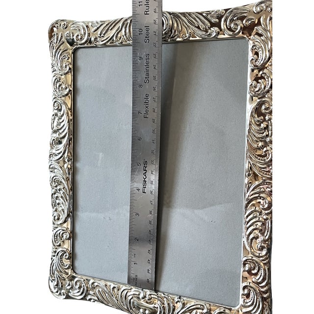 1980s Large Rococo Revival Silverplated Acanthus Scroll Picture Frame 12" × 10" for 9" × 11" Image For Sale - Image 10 of 11