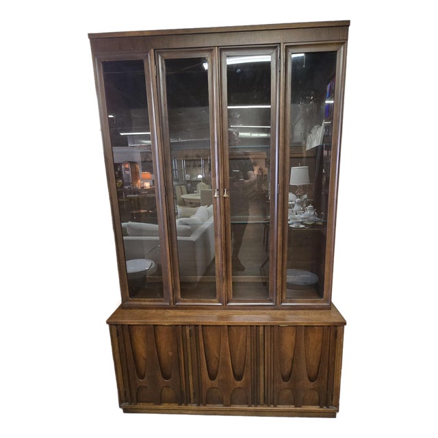 Mid-Century Modern 2 Piece Walnut Hutch by Broyhill Brasilia For Sale