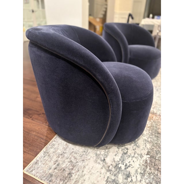 Contemporary Laurrey Swivel Chair - Navy For Sale - Image 3 of 10