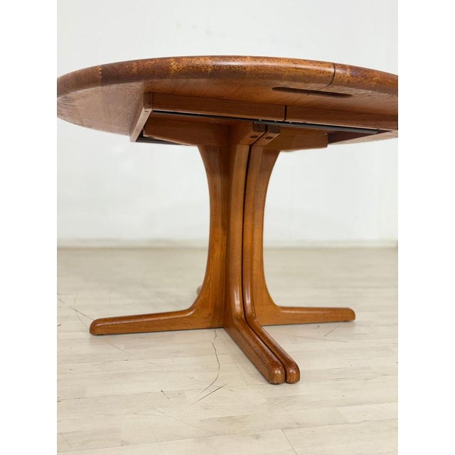 Vintage Dining Table in Teak from Dyrlund For Sale - Image 6 of 10