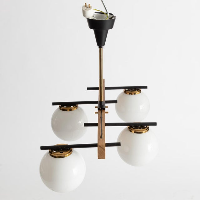 Mid-Century Modern Mid-Century Modern Pendant Light in Brass and Glass, Italy, 1960s For Sale - Image 3 of 5