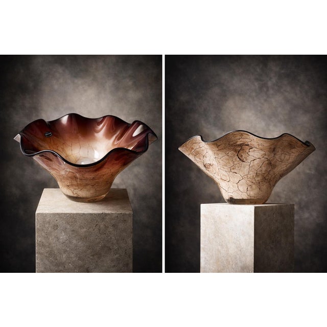 Contemporary Late 20th Century Jozefina Krosno Sculptural Art Glass Bowl – Hand-Blown Polish Studio Glass in Maroon & Champagne, Organic Modern Object For Sale - Image 3 of 8