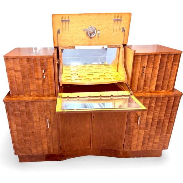 1930’s Art Deco Fluted Burr Walnut Cocktail Bar Server For Sale - Image 10 of 12