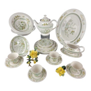1970s Royal Doulton Tonkin China, Set for 4 - 25 Pieces For Sale