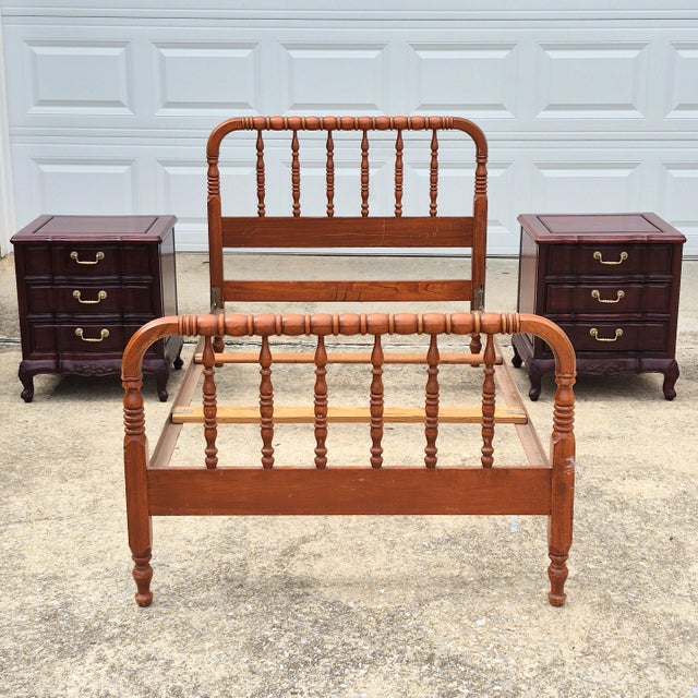 Vintage Petite Mahogany French Provincial Night Stands End Tables, a Pair For Sale - Image 14 of 14