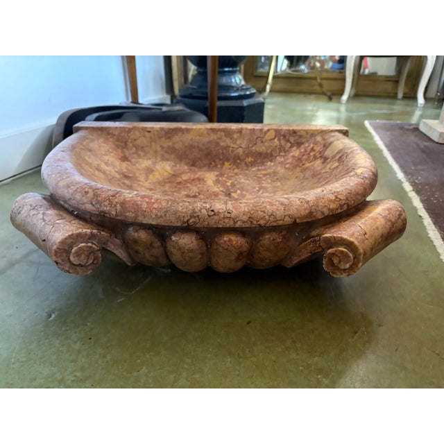 18th Century Italian Marble Bowl or Holy Water Font For Sale In Houston - Image 6 of 9