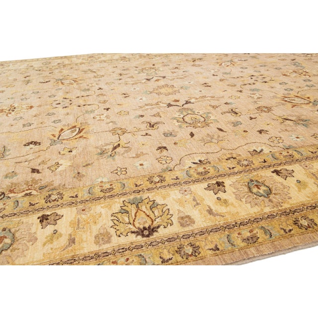 2010s Beige Handmade Modern Oushak Wool Rug With Floral Motif For Sale - Image 5 of 11