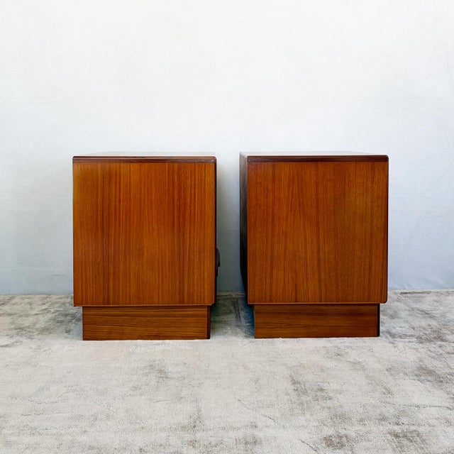 Teak Fresco Bedside Cabinets by Victor Wilkins for G-Plan, 1960s, Set of 2 For Sale - Image 9 of 14