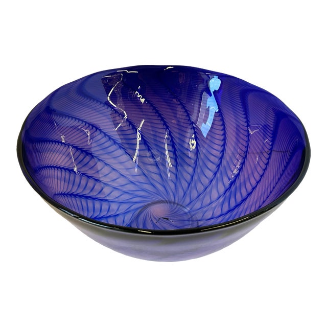Signed 1991 Robinson Scott Handblown Art Glass Bowl – Iridescent Purple-Blue With Pink Spiral Pattern For Sale