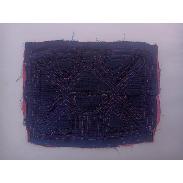 Mola Fabric by Cuna Indians from San Blas Island, Panama, 1970s, in Very Good conditions. Designed 1970 to 1979