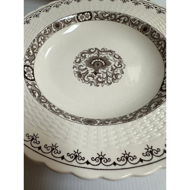 Antique 19th Century Minton England 9.5" Diameter Soup Bowls Ribbed "Ganges" Pattern - Set of Five(5) For Sale - Image 11 of 18