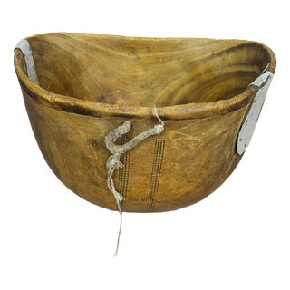 Turkana Bowl in Handcarved Wood For Sale
