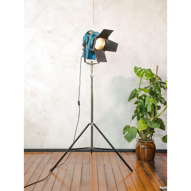 Blue Fresnel Theater Spotlight Floor Lamp on Matching Steel Tripod from A.E. Cremer, Paris, 1950s For Sale - Image 12 of 18
